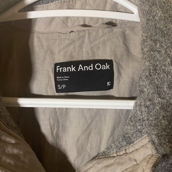 FRANK & OAK Button-down Wool-blend Shacket. Heathered Grey. Size Small. - Picture 2 of 9